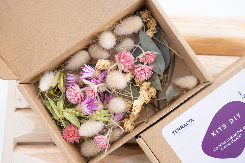 Assemblage floral douceur botanique pour créations fines