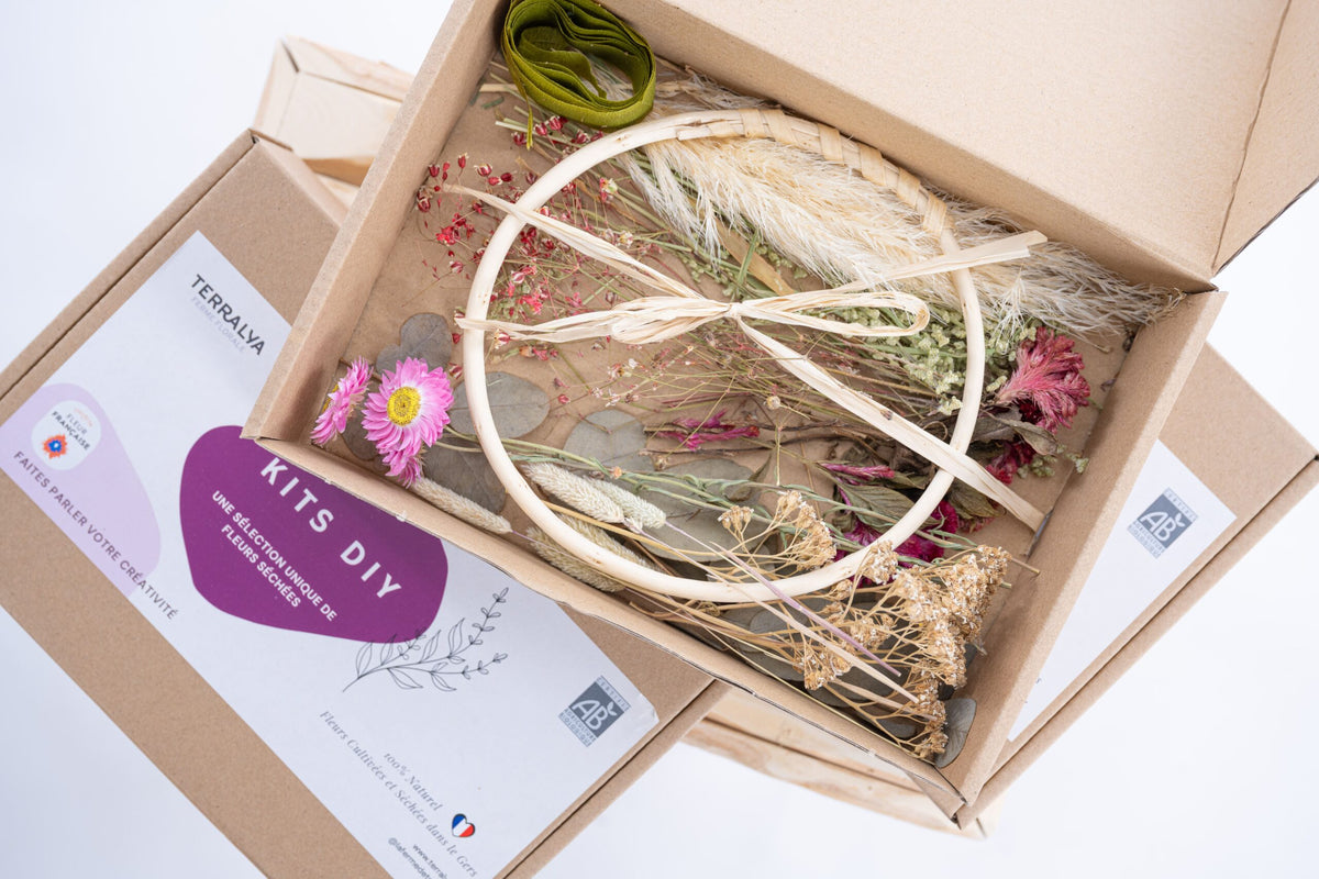 Kit DIY 'Graine Créative' Canevas Fleurs de lotus Kit DIY 'Graine Créative' Canevas Fleurs de lotus