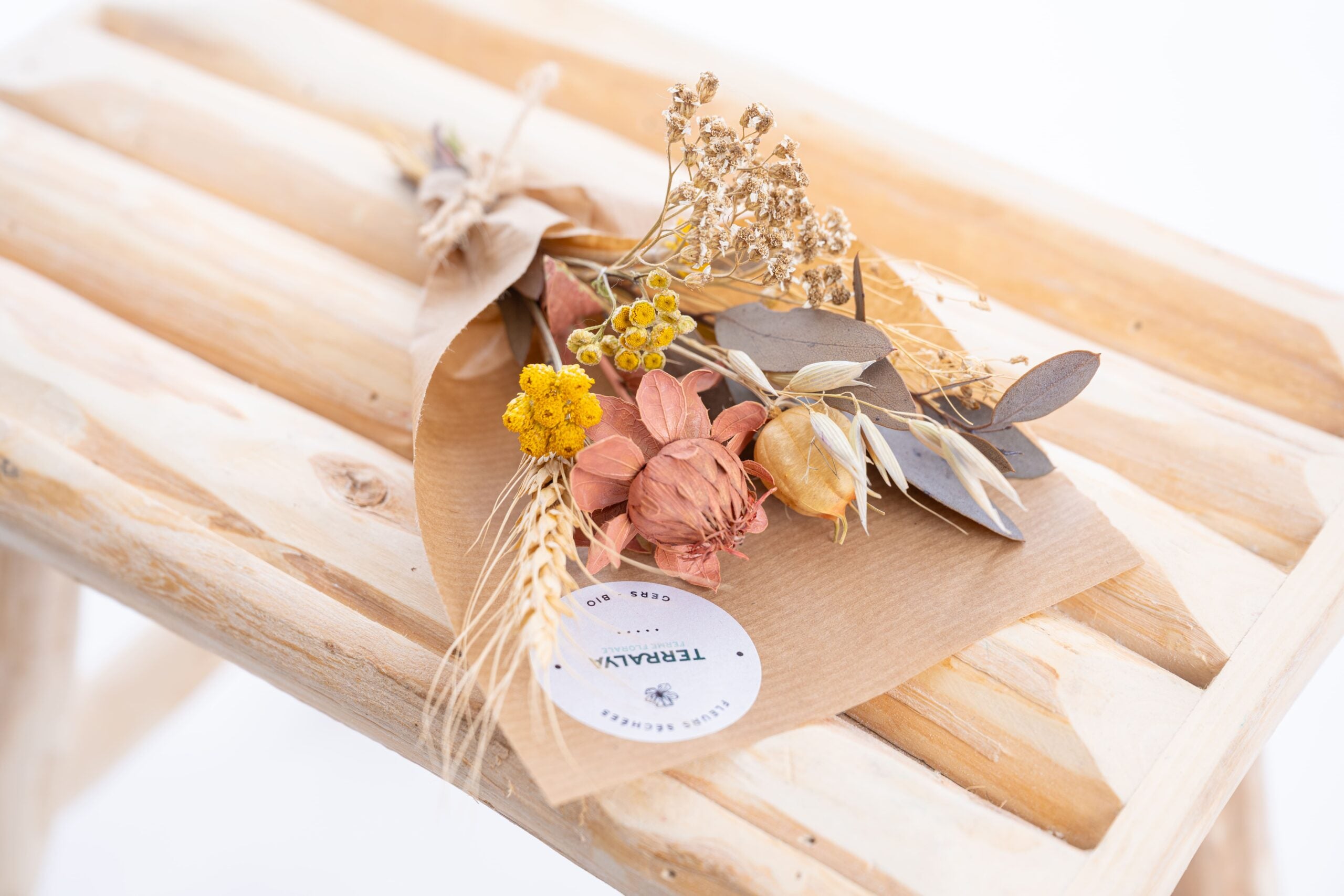 Mini bouquet de fleurs séchées françaises au format compact